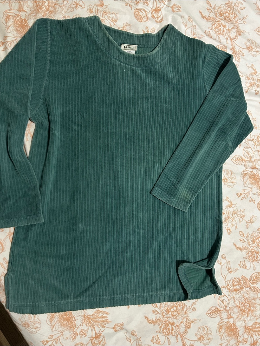 L.L. Bean womens Teal Ribbed Crewneck Sweater medium